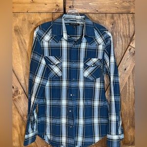 Banana Republic Men's Snap Button Down Shirt Size Small Long Sleeve Large